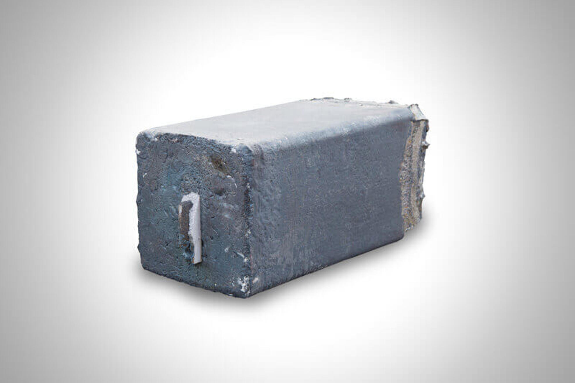 Ein Blockguss Teil aus Gussstahl.